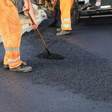 Best Gravel Driveway Installation  in Eagle Grove, IA